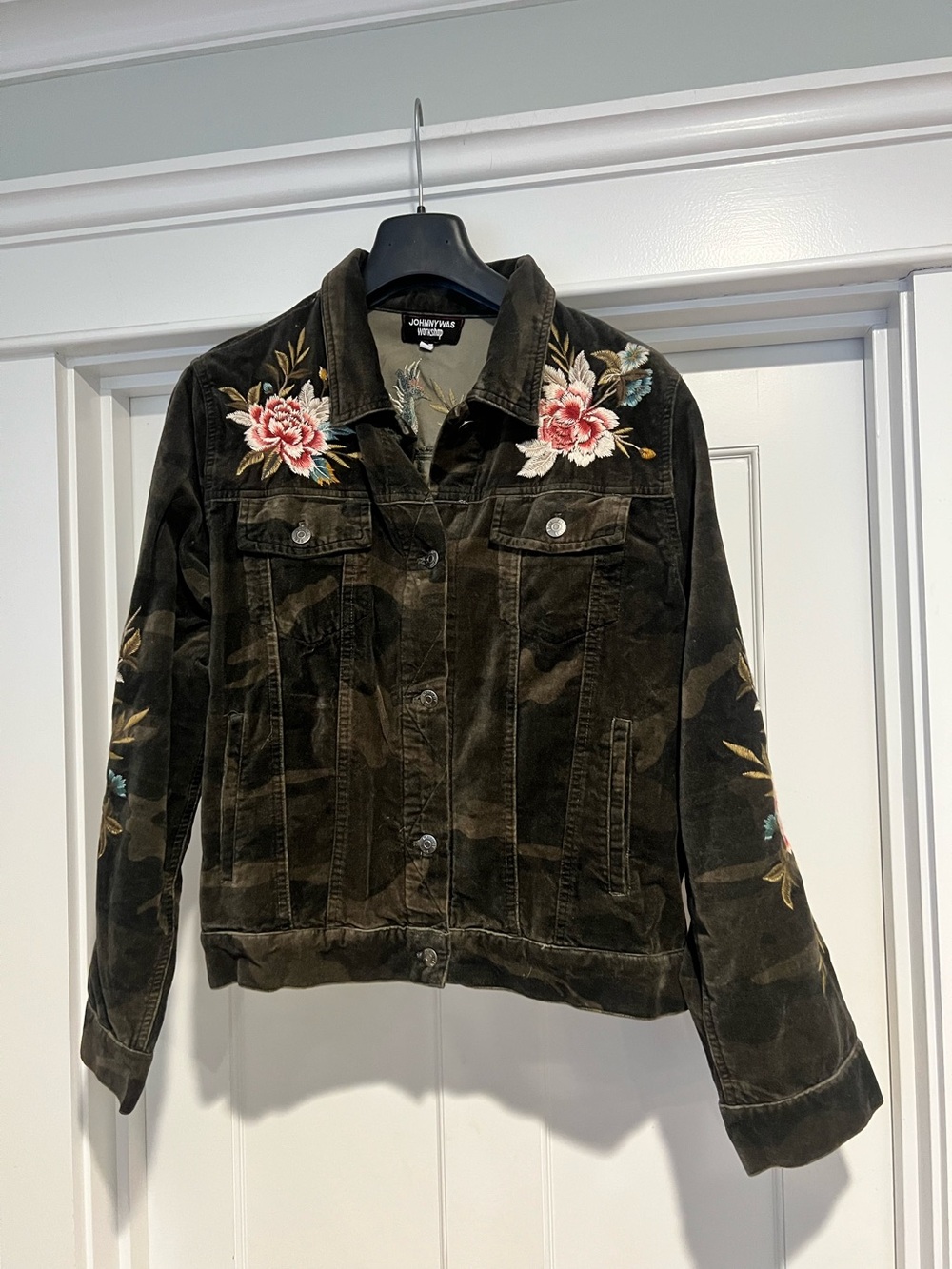 Johnny Was Embroidered Camo  Jacket - M - Picture 3 of 10